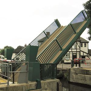 Liftingbridgeoperation