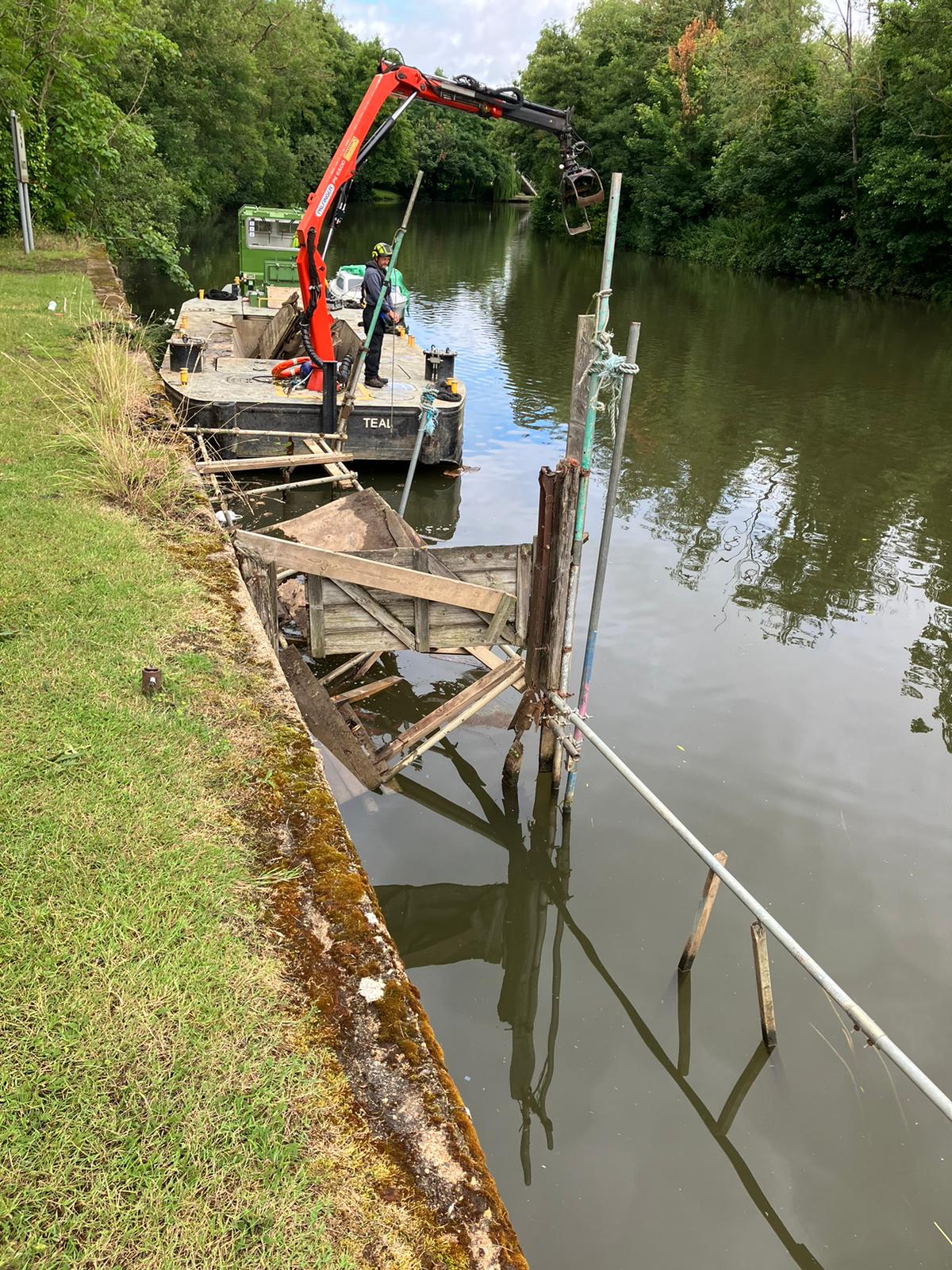 2 Demolition Of Unauthorised Landing Stage